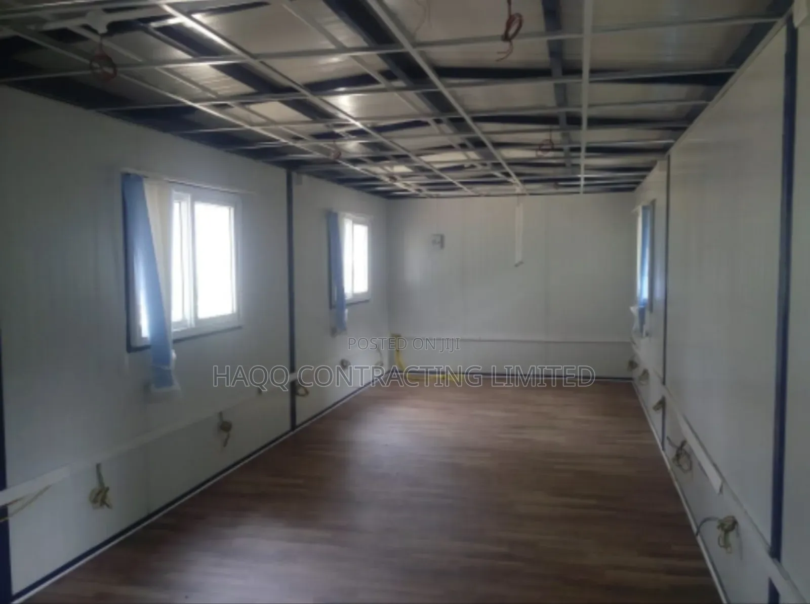 PUF Rectangular Modular Office Portacabin 40x10 Feet