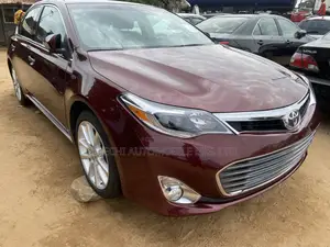 Toyota Avalon 2013 Red