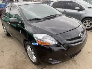Toyota Yaris 2007 Black