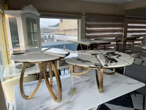 Exclusive Classic Set of Center and Stool