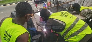 Weld / Professional Welding and Metal Works