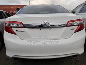 Toyota Camry 2014 White