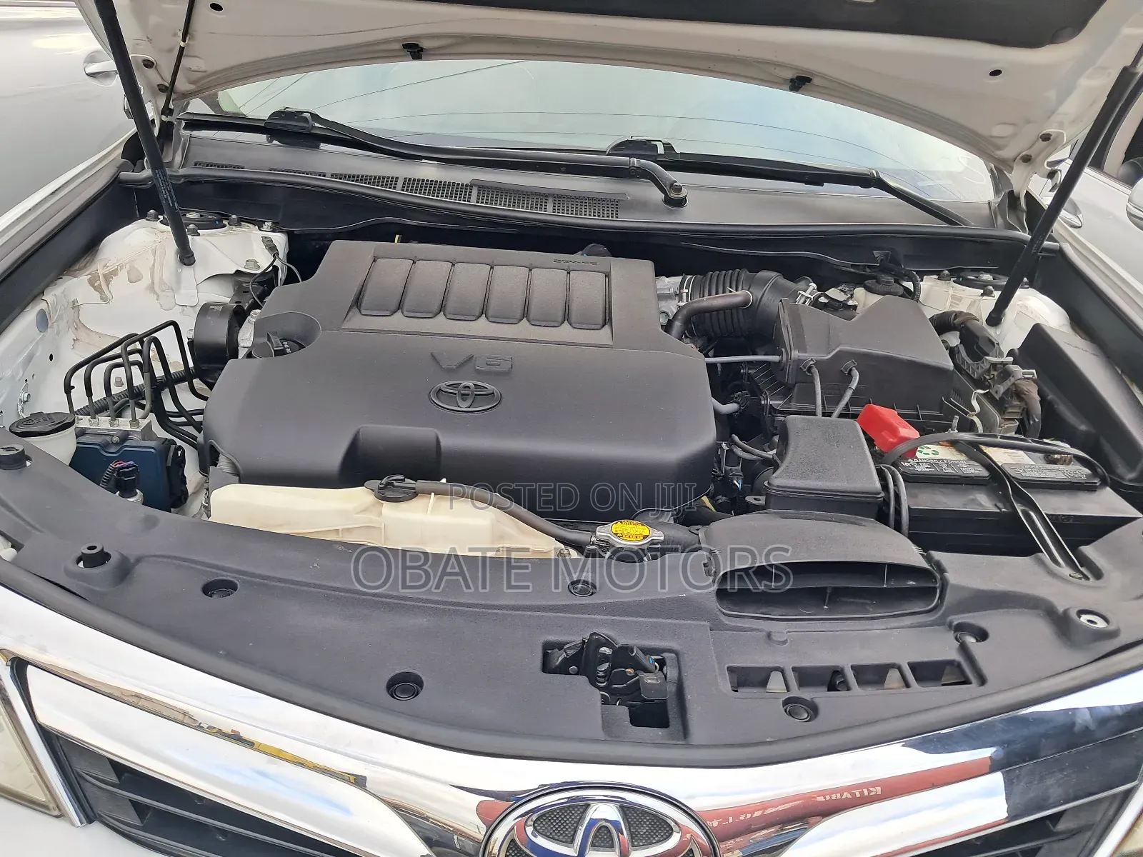 Toyota Camry 2014 White