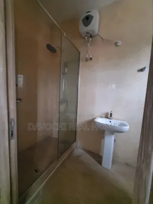 3bdrm Apartment in Lekki Phase One for rent