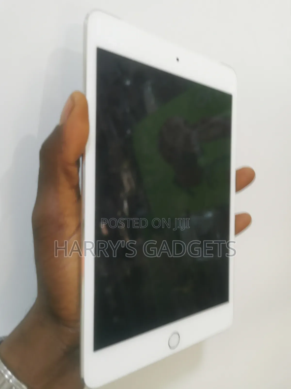Apple iPad mini 4 32 GB Silver