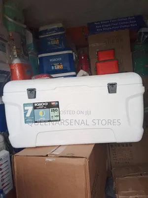 Igloo 150 -- Quartz Marine Ultra Cooler