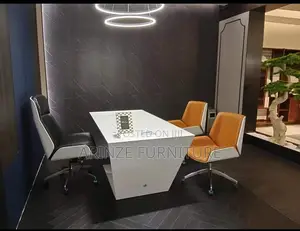 Executive Fashion Chair