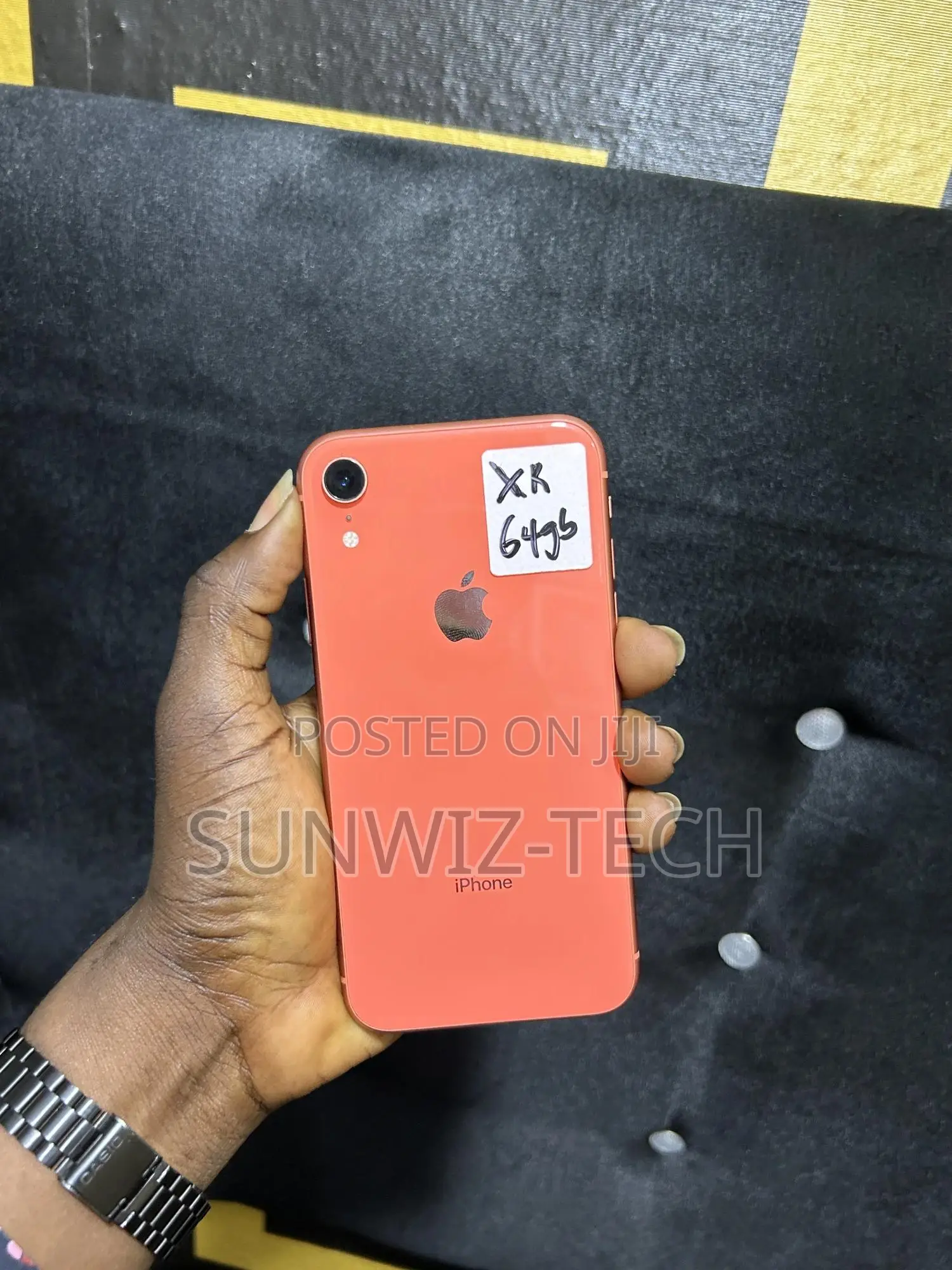 Apple iPhone XR 64 GB Orange