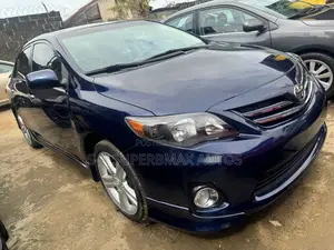 Toyota Corolla 2013 Blue