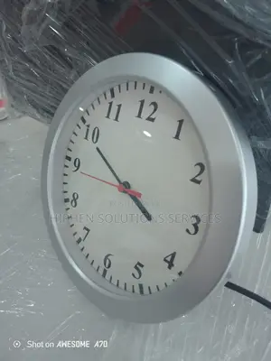 Photo - Wall Clock Hidden Camera Wifi Remote