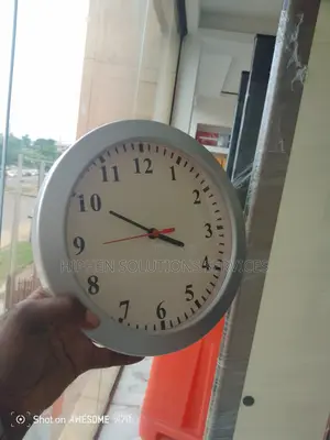 Photo - Spy Wall Clock Camera Battery Powered