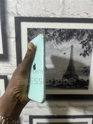 Apple iPhone 11 128 GB Green