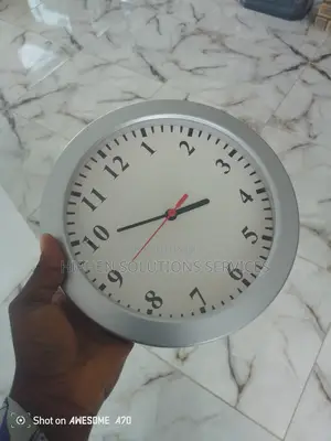 Photo - Home Office Wall Clock Spy Camera