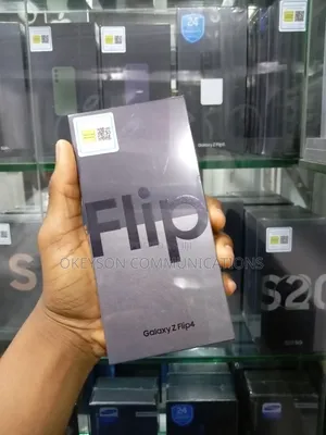 New Samsung Galaxy Z Flip4 512 GB Black
