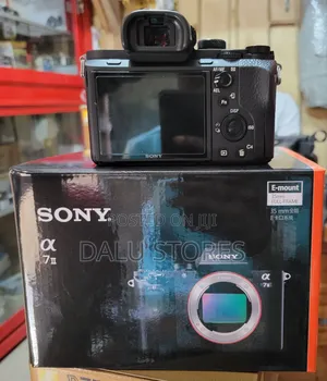 Sony A7 Ii Mirrorless Camera
