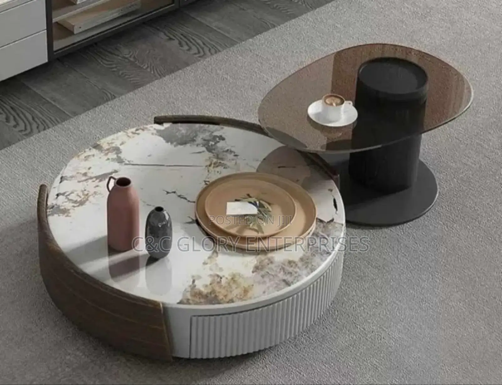 Round Table With Side Stool.090369