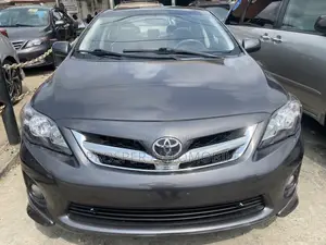 Toyota Corolla 2013 Gray