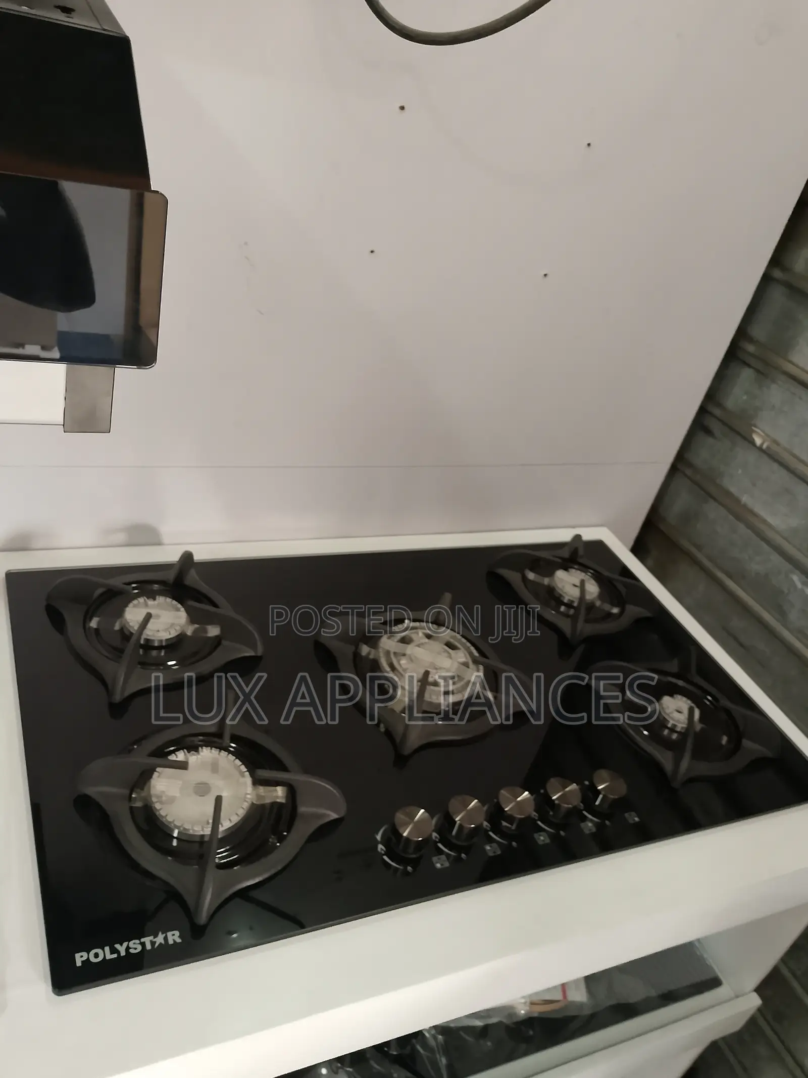 Nice and Affordable Polystar 5 Burner Gas Cooker