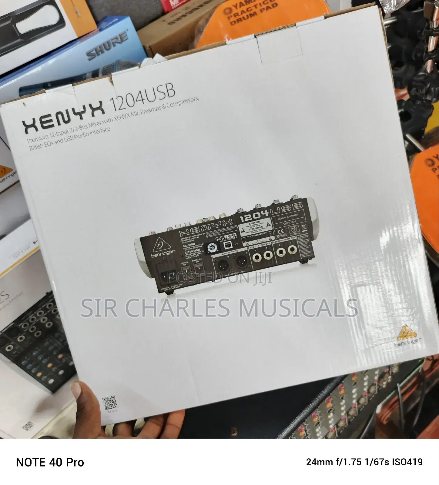 Behringer Xenyx 1204USB 8 Chanel Mixer