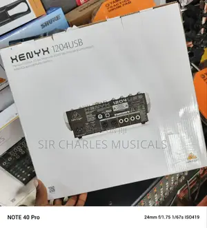 Behringer Xenyx 1204USB 8 Chanel Mixer