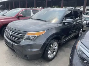 Ford Explorer 2013 Gray