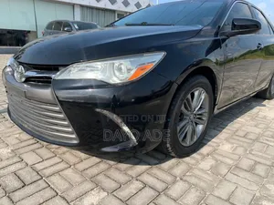 Toyota Camry SE 4dr Sedan (2.5L 4cyl 6A) 2017 Black