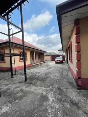 3bdrm Block of Flats in Port-Harcourt for sale