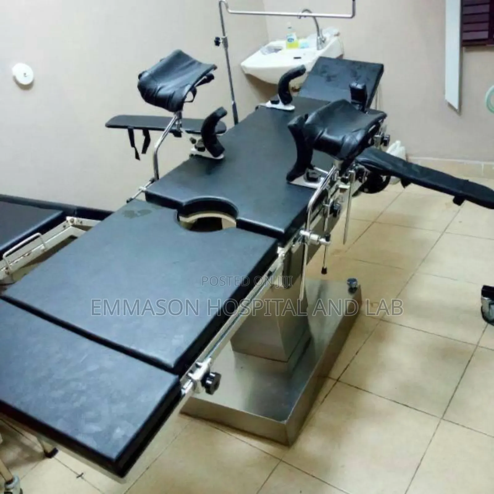 Surgical Operating Table