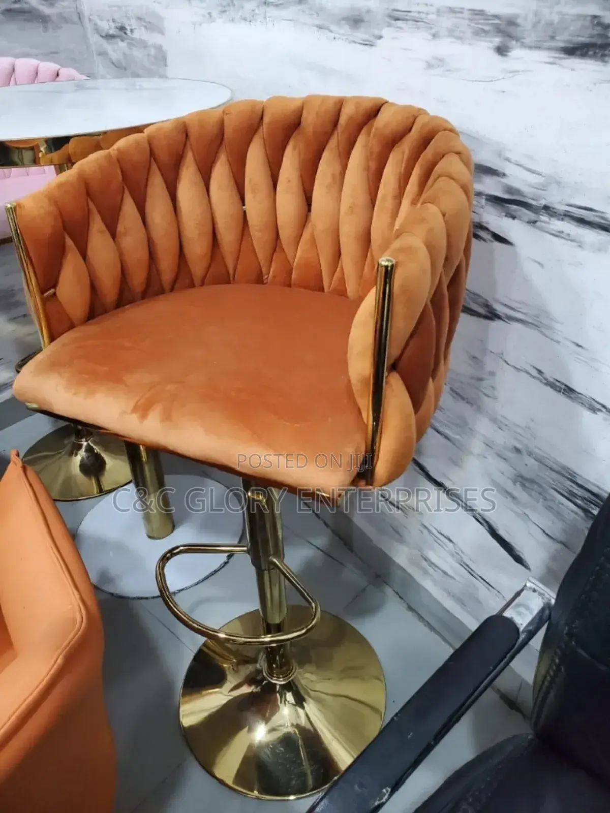 Adjustable Bar Stool Call