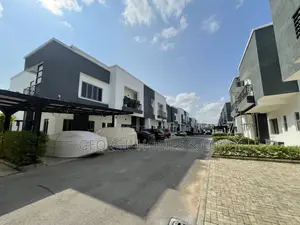 5bdrm Duplex in Life Camp for sale