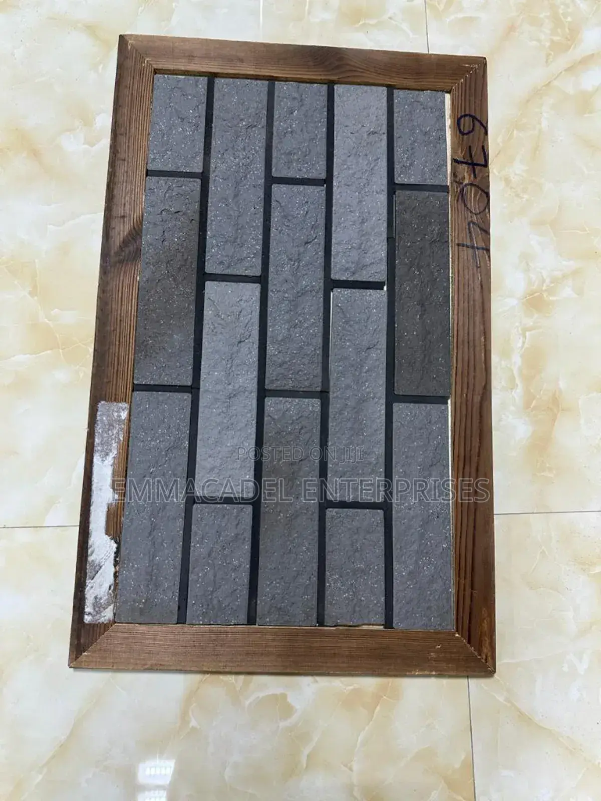 China Bricks Tiles
