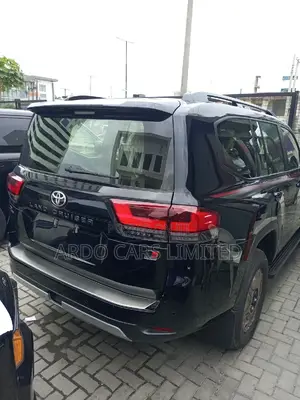 New Toyota Land Cruiser 2023 Black
