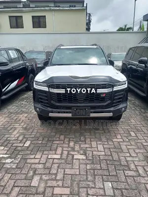 New Toyota Land Cruiser 2023 Black