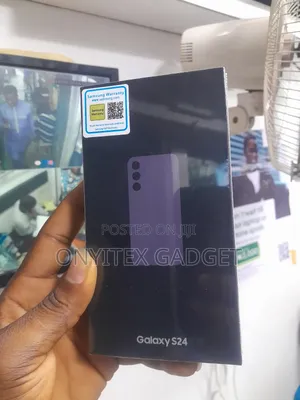 New Samsung Galaxy S24 256 GB Black