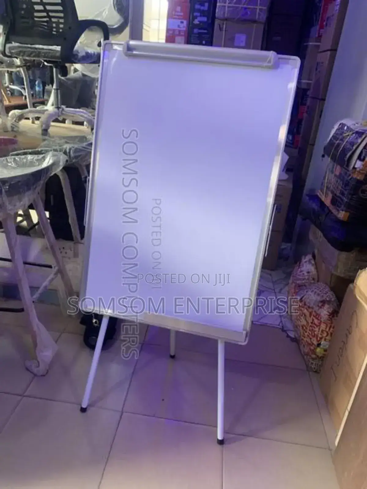 White Board With Stand (Flipchart Board)