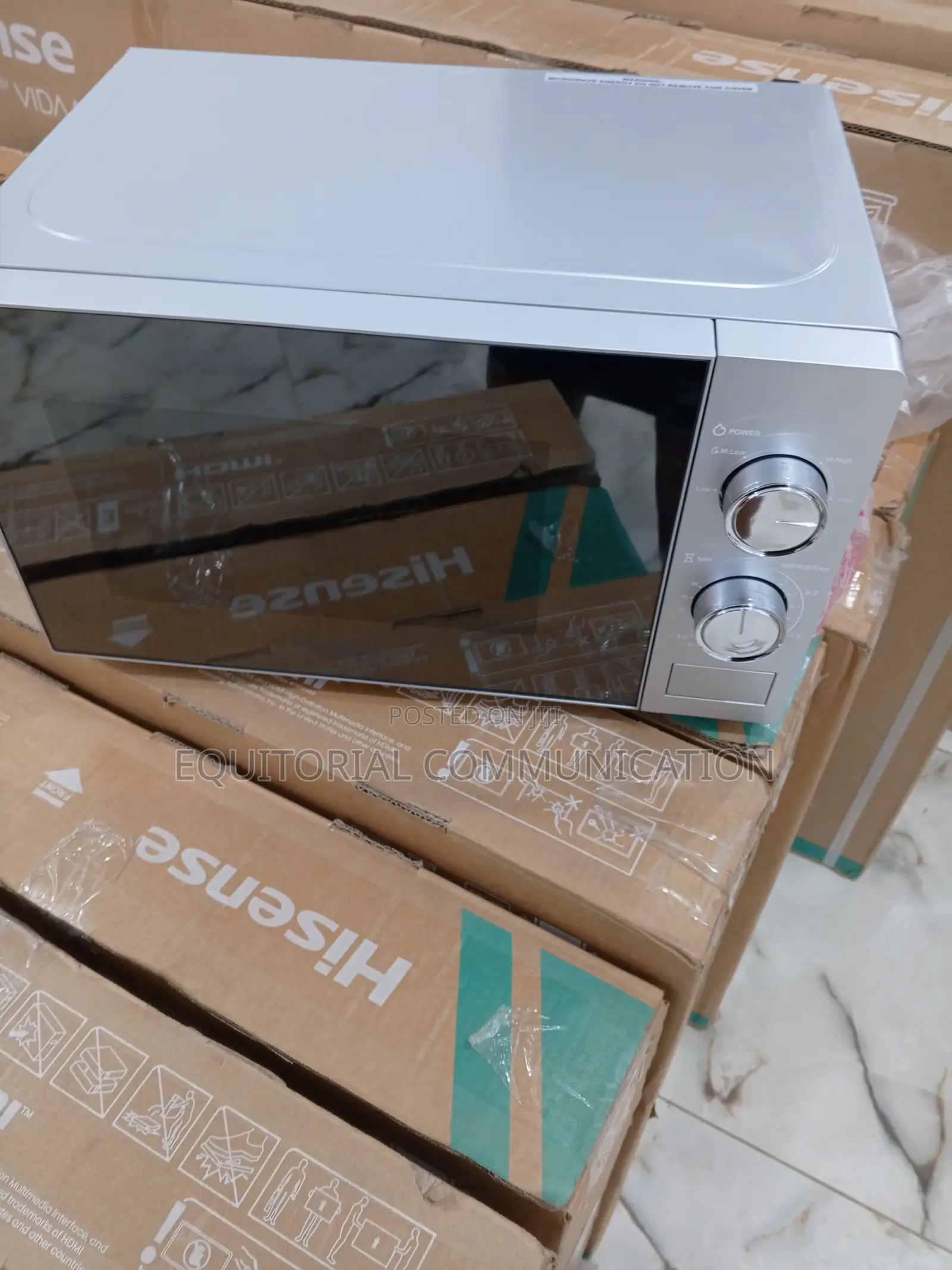 Elegant Hisense Microwave Oven Silver 20litres...
