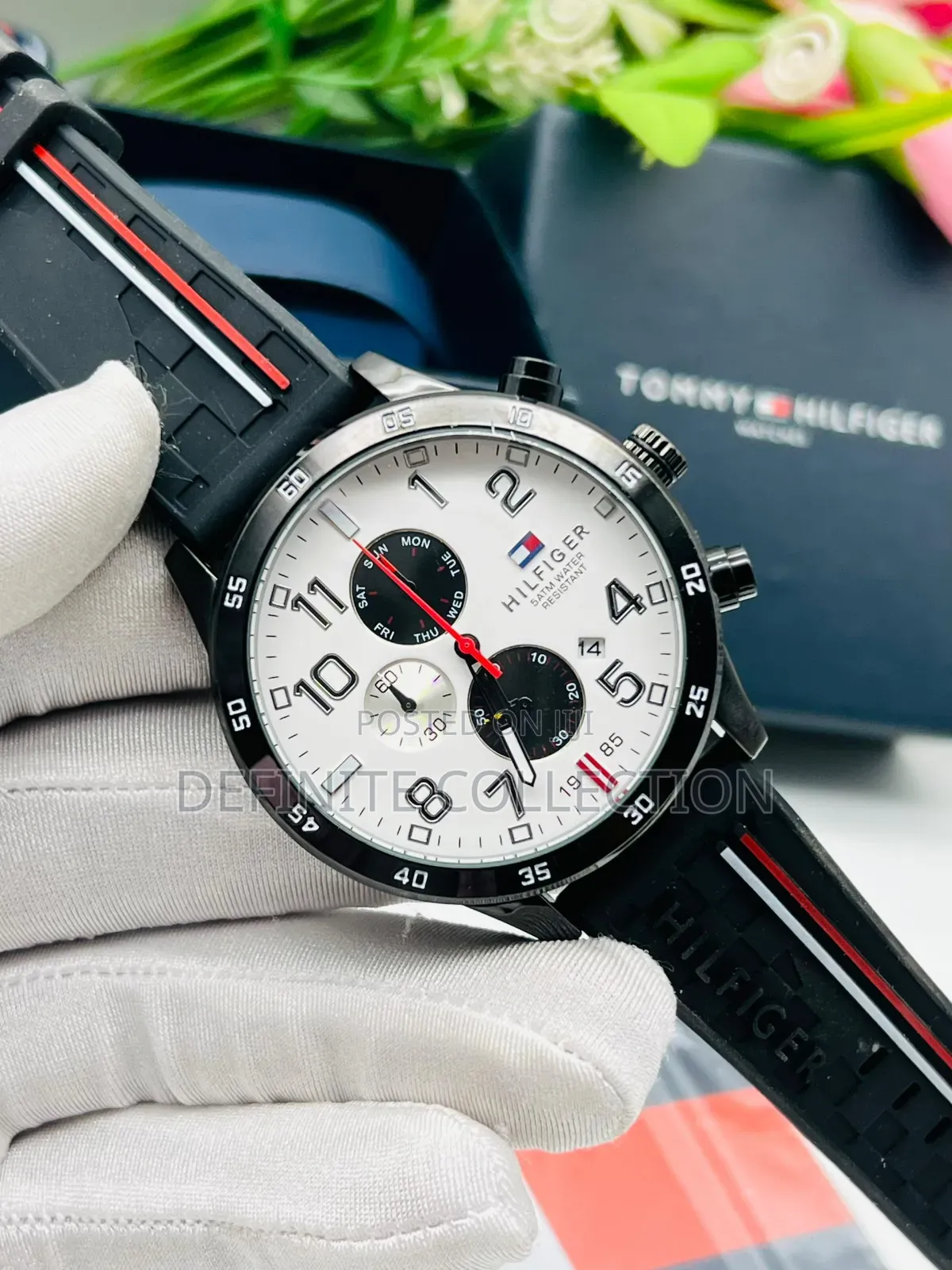 TOMMY HILFIGER Cooperate Wristwatch