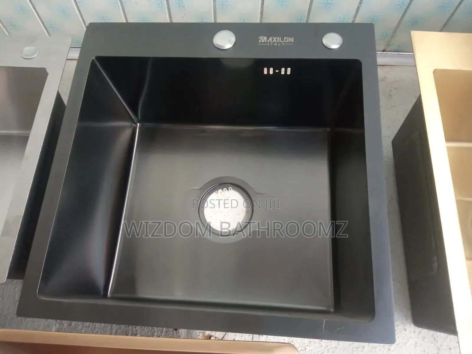 Black Kitchen Sink