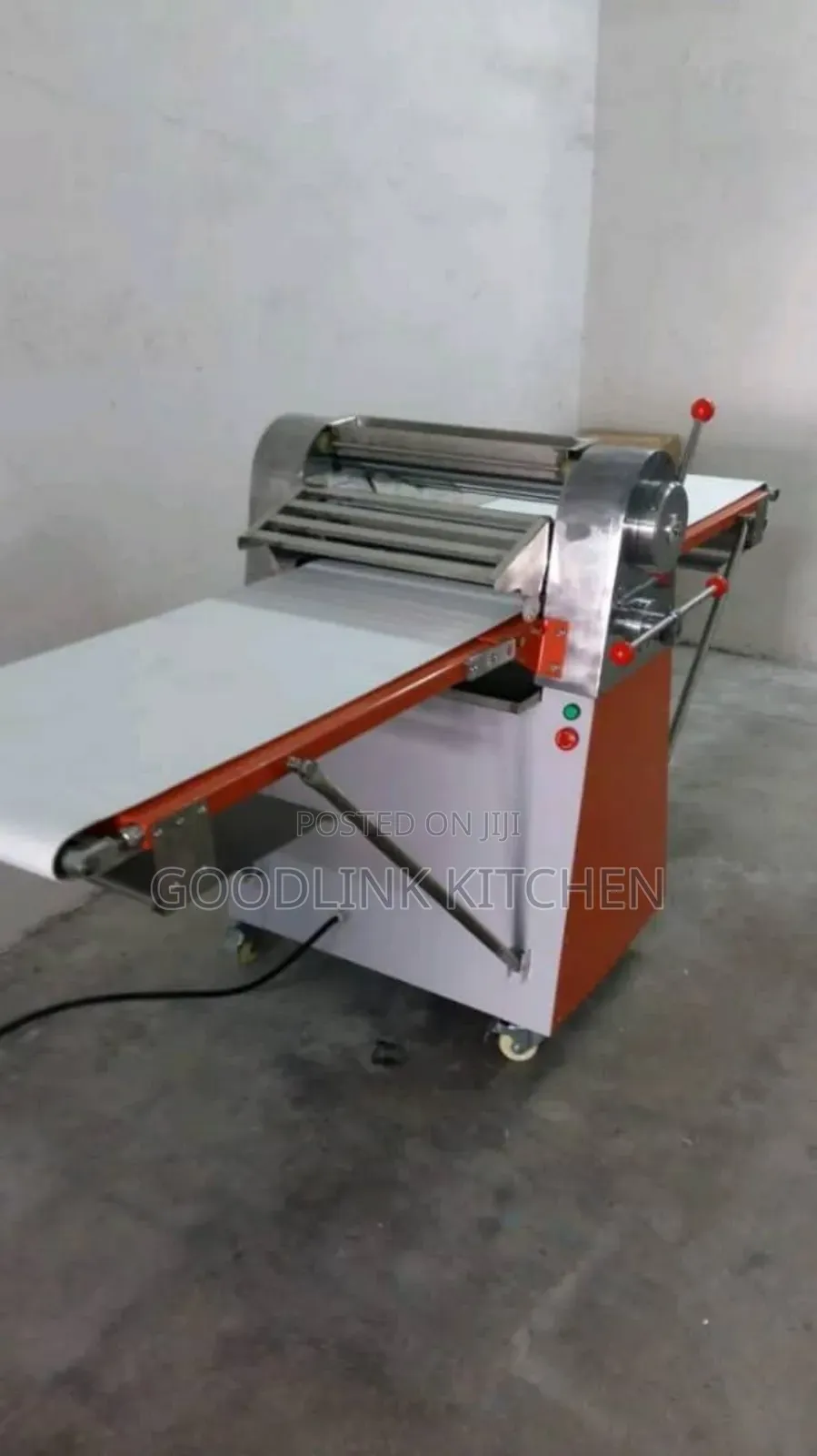 Dough Flatter Machine