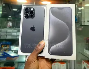 New Apple iPhone 15 Pro Max 256 GB Gray