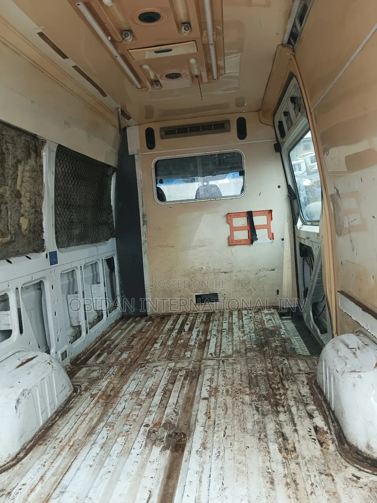 Mercedes-Benz Sprinter 2010 White