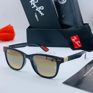 Quality Rayban Unisex Glasses