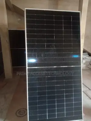 High Efficiency 550watts TW Solar Panel 