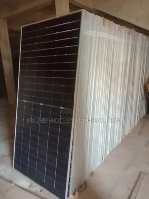 High Efficiency 550watts TW Solar Panel --
