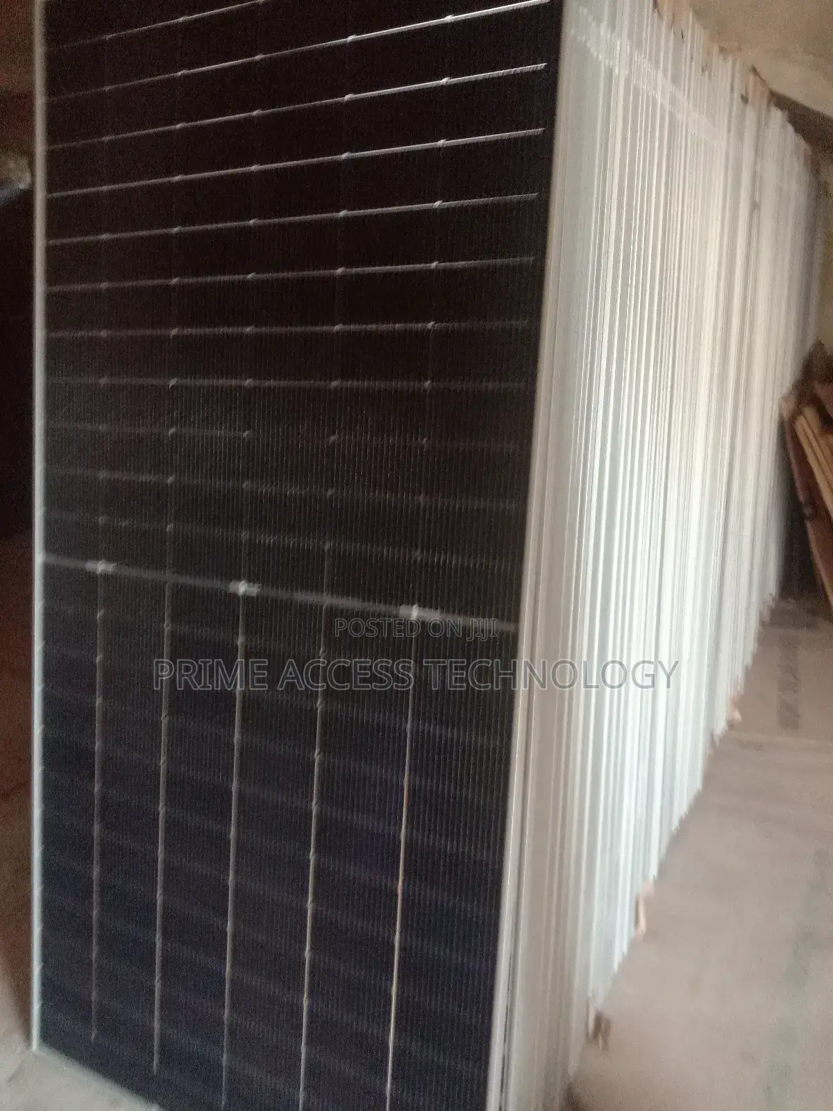 550watts Belficial Tw Solar Panel °