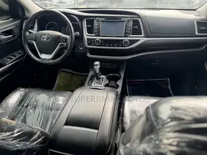 Toyota Highlander 2018 White