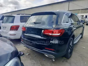 Mercedes-Benz GLC-Class 2017 Black