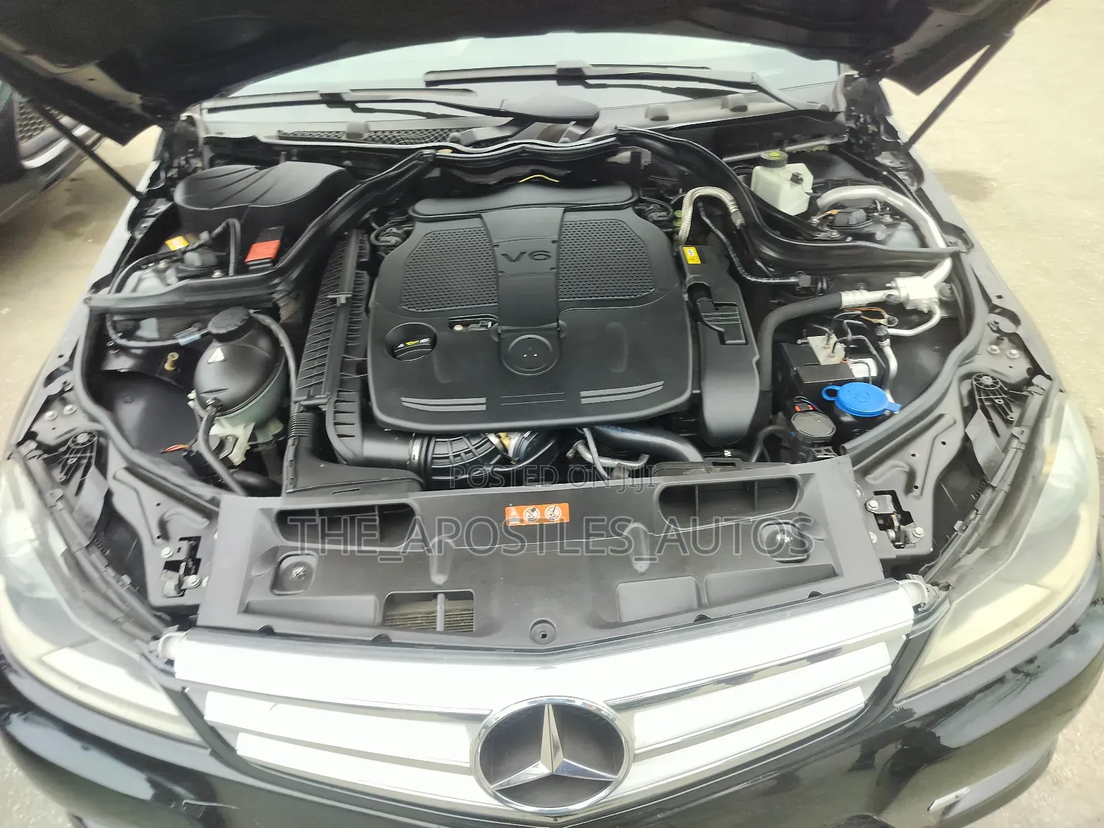 Mercedes-Benz C300 2013 Black