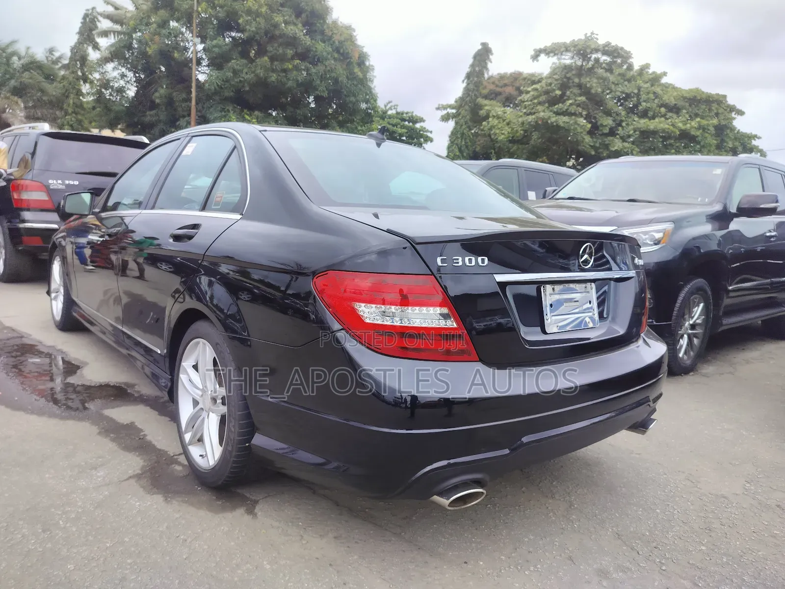 Mercedes-Benz C300 2013 Black