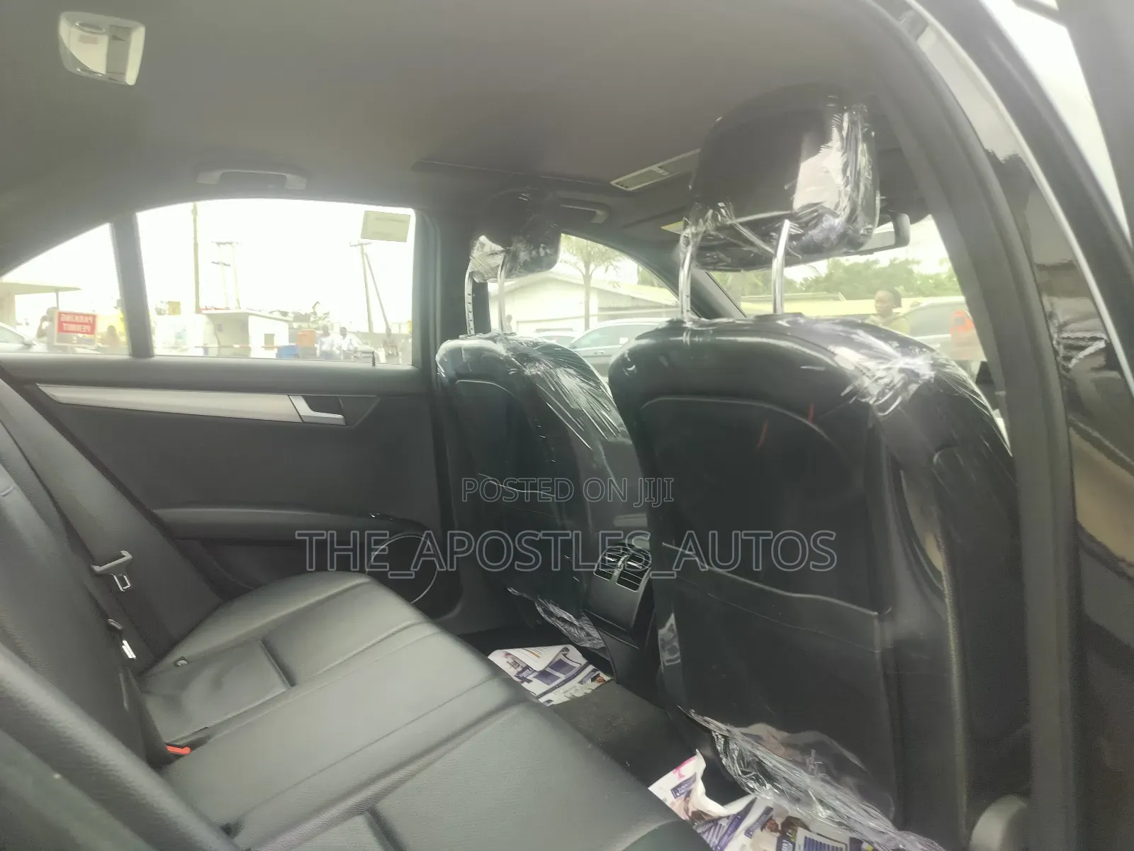 Mercedes-Benz C300 2013 Black